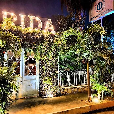 Hotel Downtown Merida Exterior photo